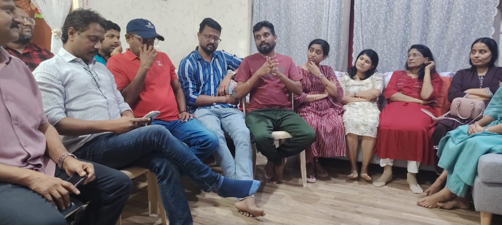 ഗൃഹാങ്കണ പുസ്തകാസ്വാദനം സംഘടിപ്പിച്ചു.
